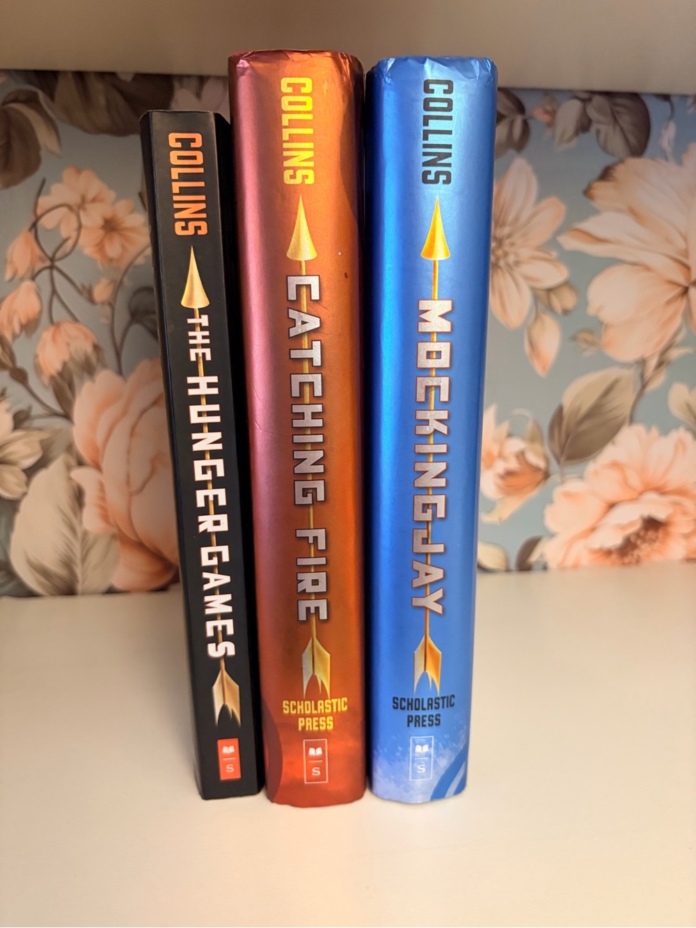 The Hunger Games Trilogy Suzanne Collins Complete Set Mixed Hardcover Paperback